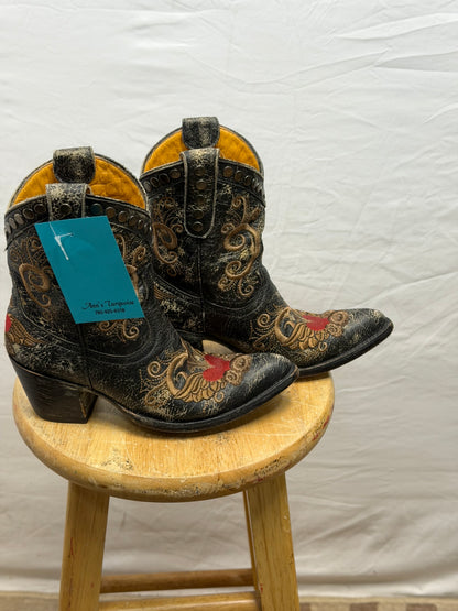 CF52-254 OG HEART BOOTIE 6