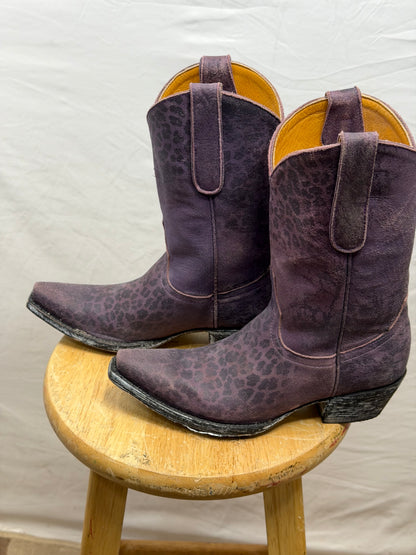 CF52-255 OG PURPLE CHEETA BOOT 6