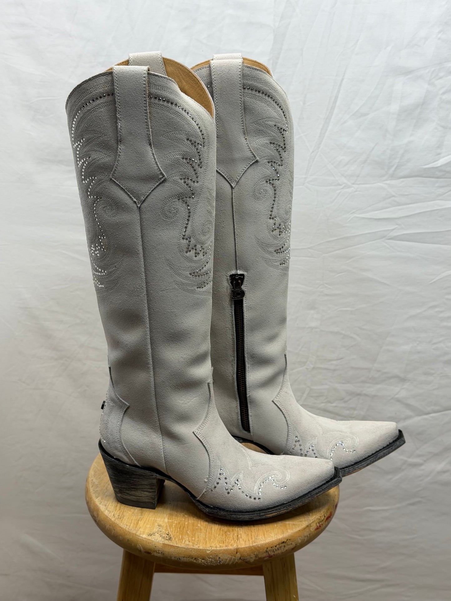 CF38-56 OG LONG TALL SALLY CRYSTAL BOOT 7.5