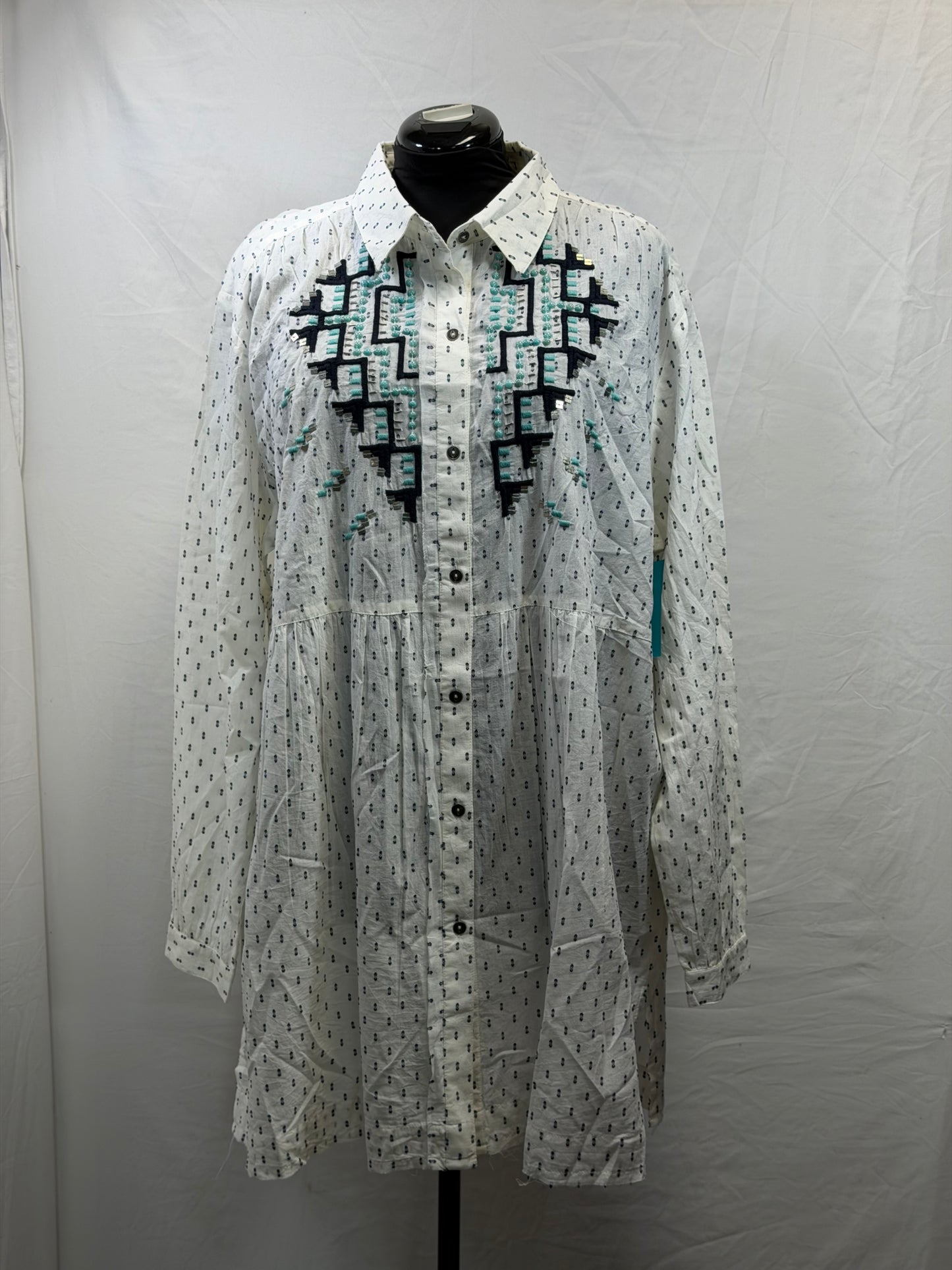 CF105-103 WHITE TUNIC W/ TURQ