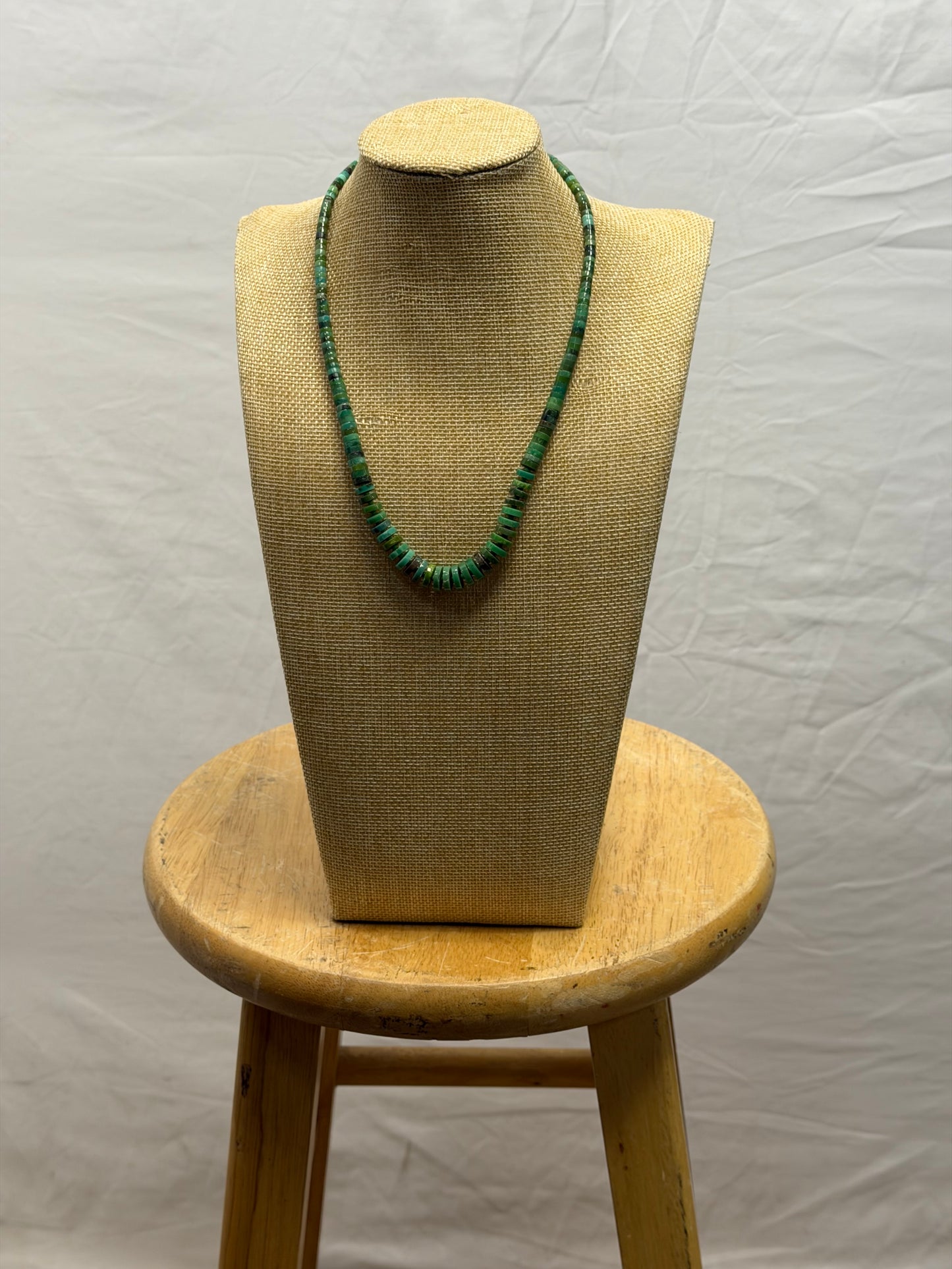 CF105-119 GREEN TURQ STACK NECK