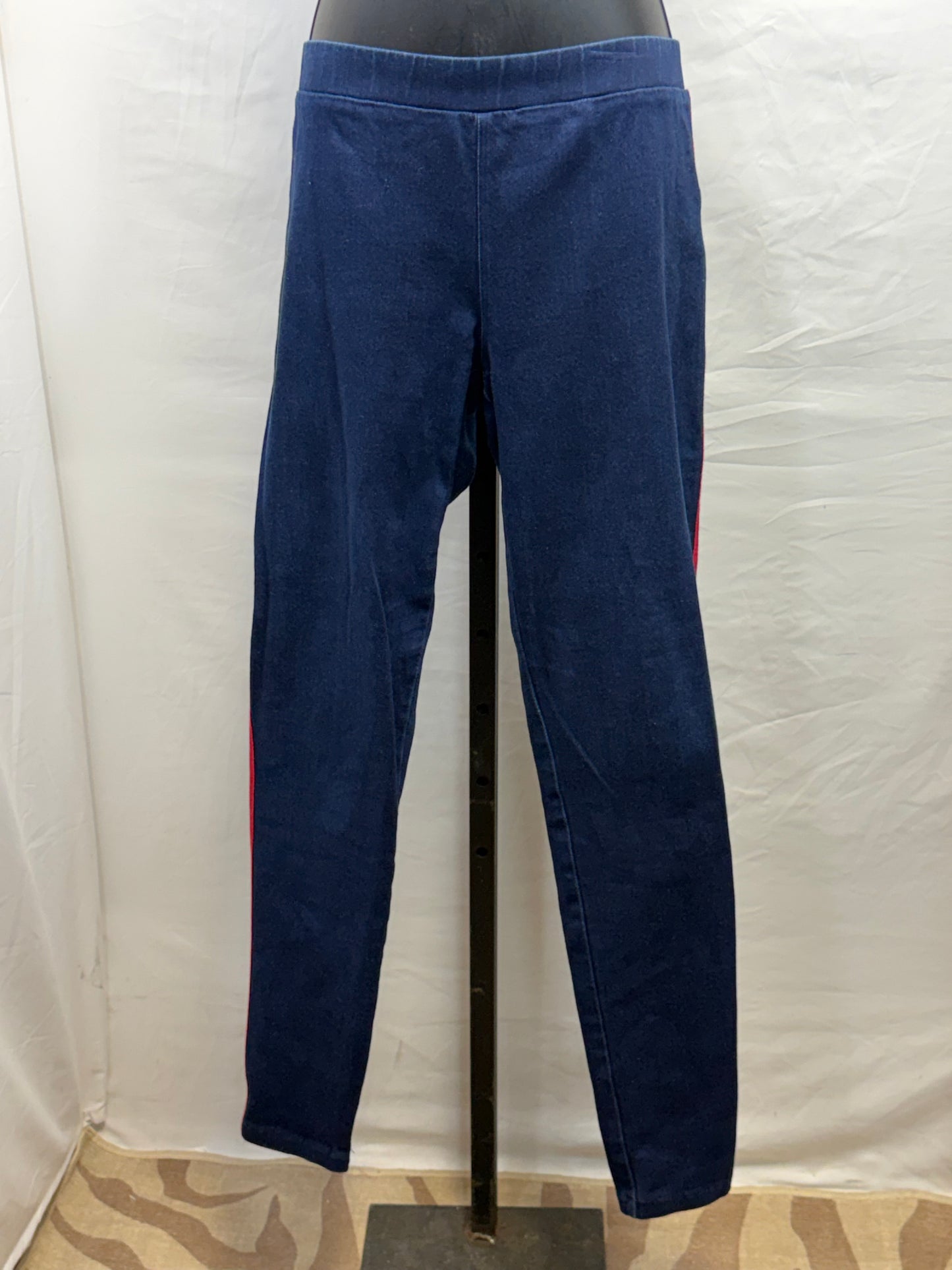 CF47-50 DENIM LEGGING W/ RED STRIPES L