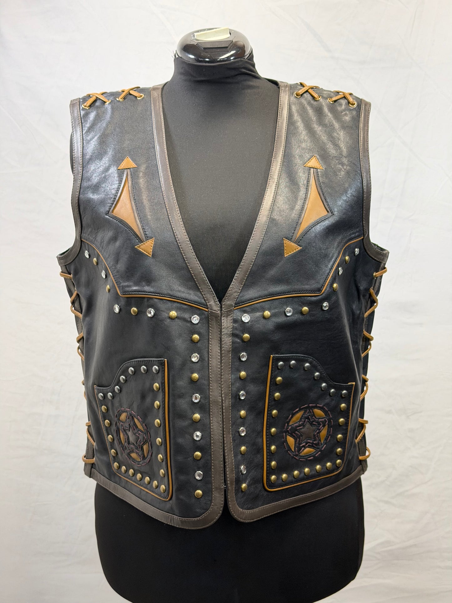 CF3-41 FREE REIN LEATHER VEST XL