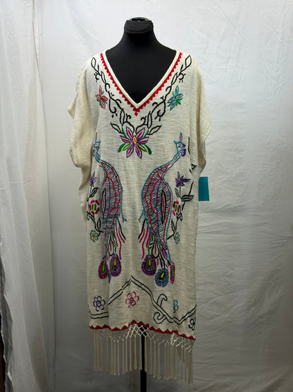 CF110-26 ROJA PEACOCK PONCHO OS