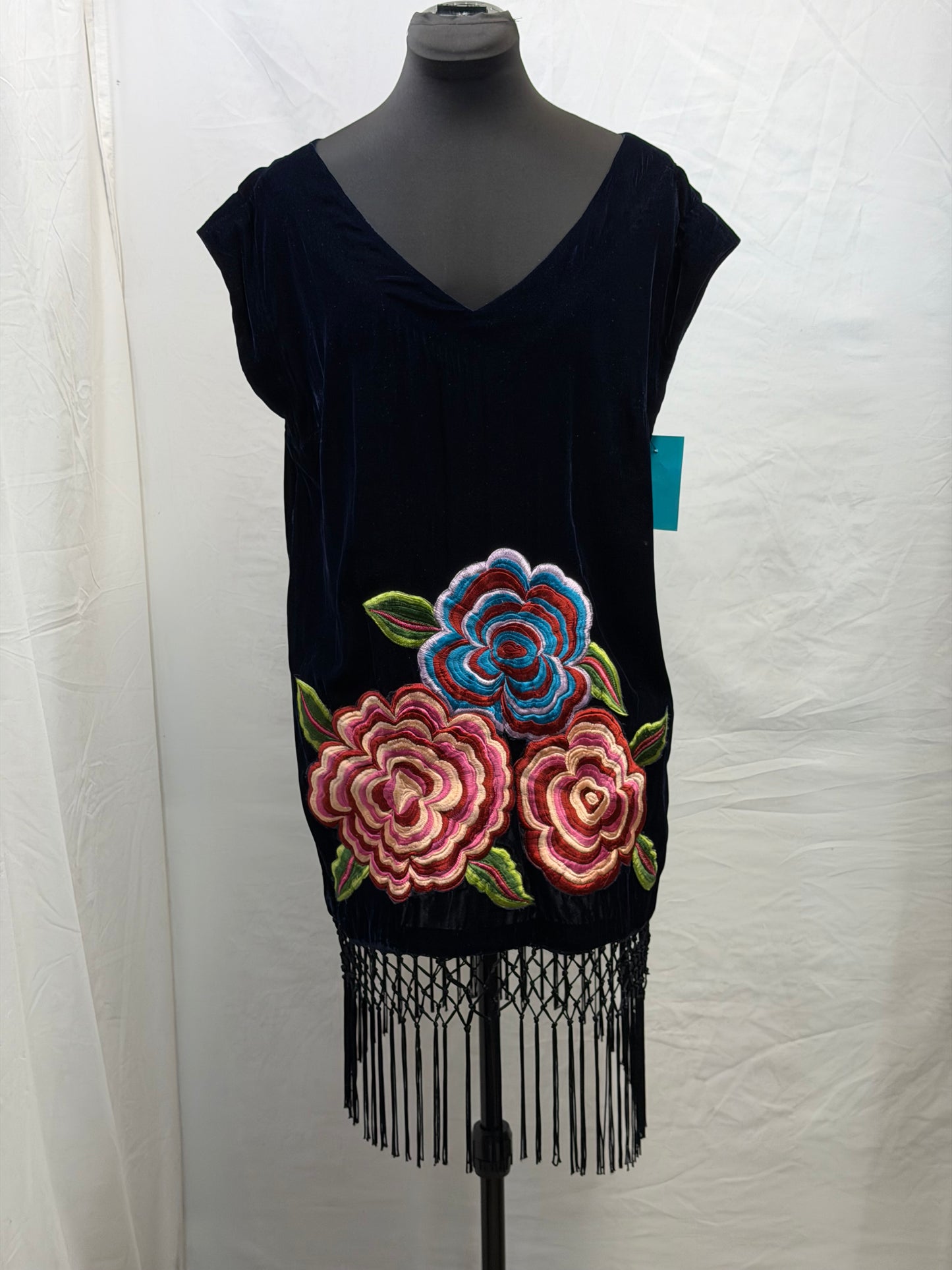 CF110-21 ROJA SEVILLE DRESS M