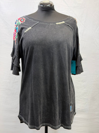 CF112-7 STONEWASHED BLK FLORAL TOP L