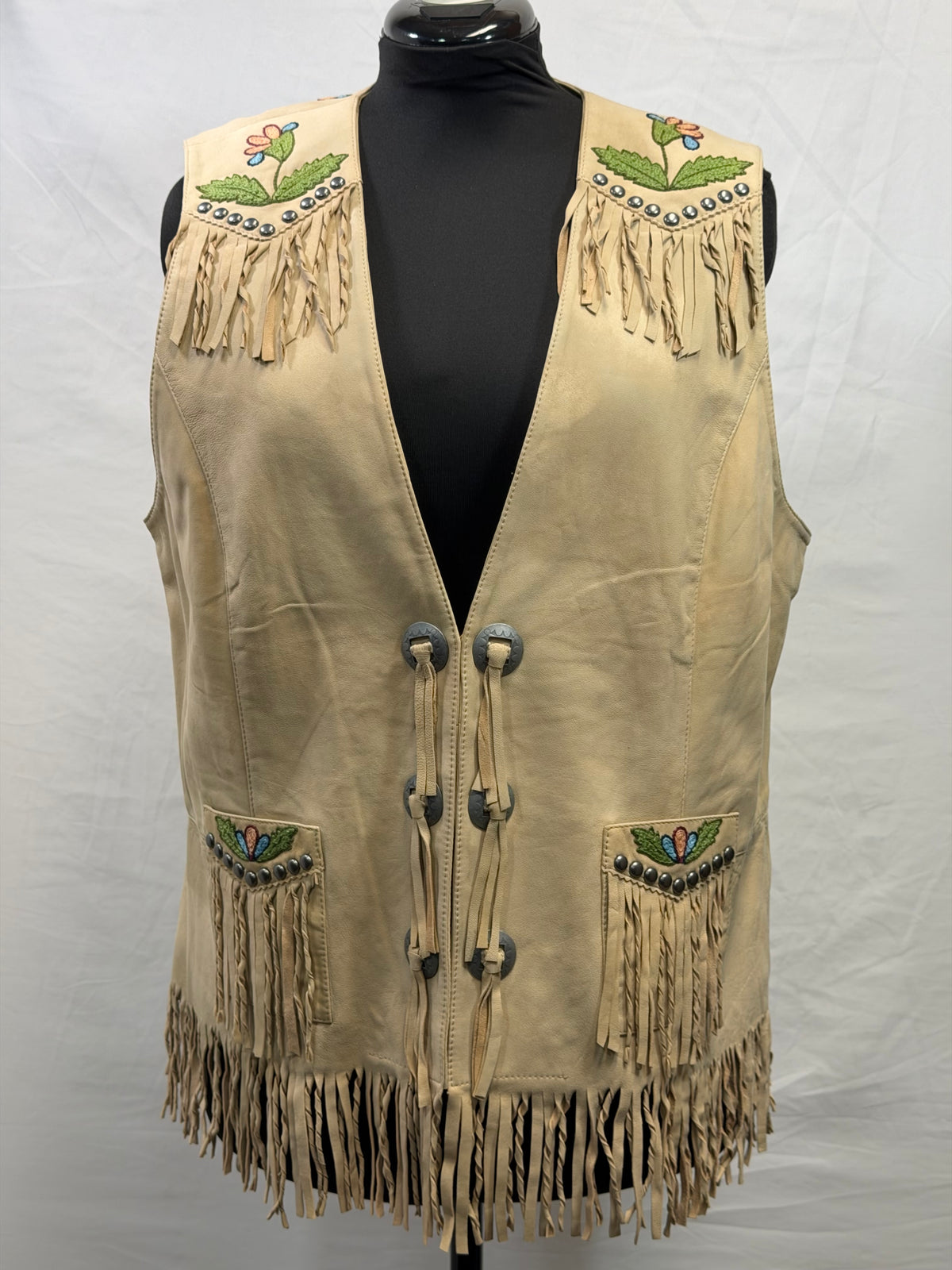 CF33-208 BRONC PEELER VEST 1X