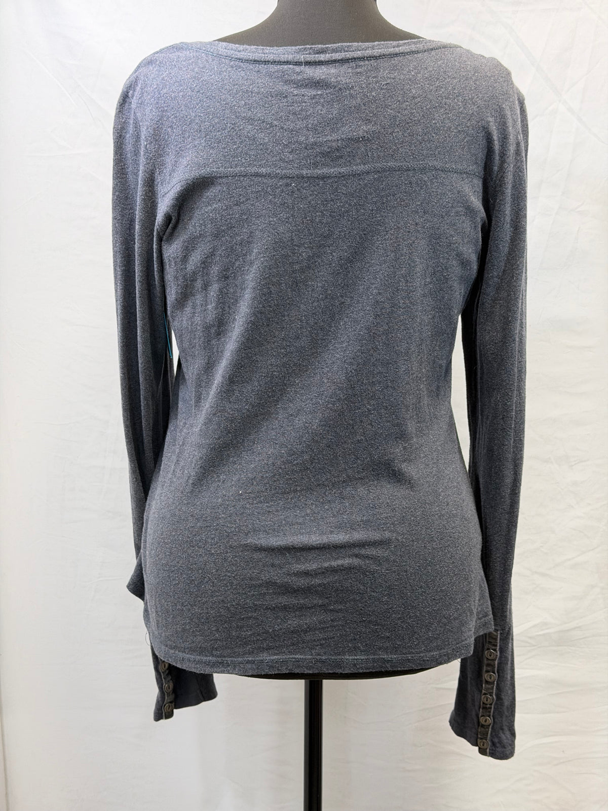 CF111-10 GREY SCOOP NECK HENLEY XL