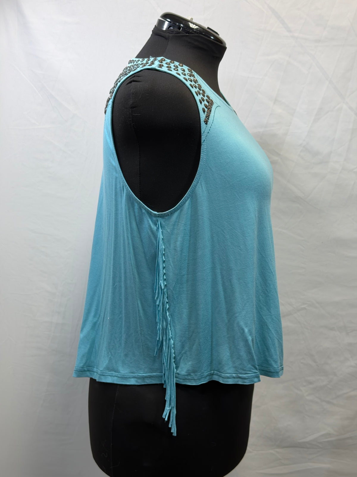 CF111-18 TURQ STUDDED SHOULDER TANK L