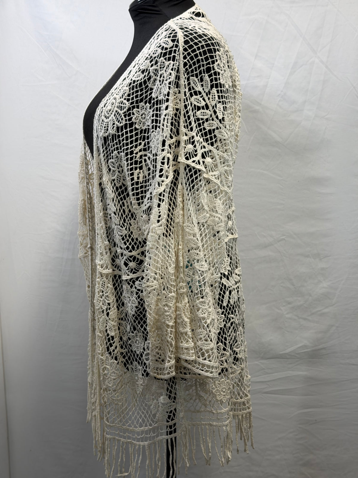 CF111-20 CROCHET CARDIGAN L/XL