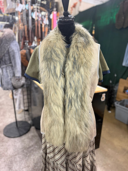 CF57-8 HONDO VEST-M-GRAY