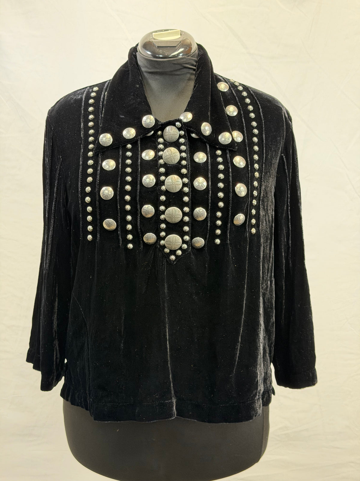 CF33-219 BLK VELVET W/ 3/4 SLEEVE L