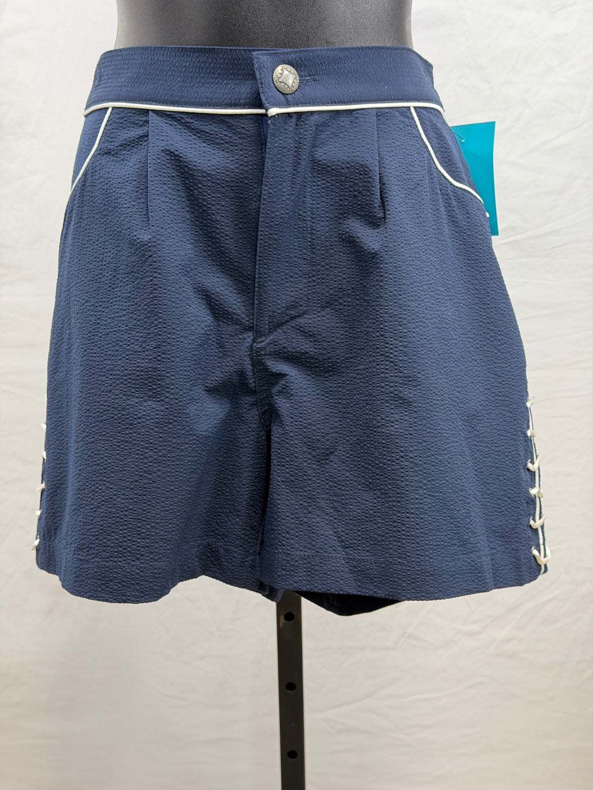 CF33-223 TWITTERPATED SHORTS 12