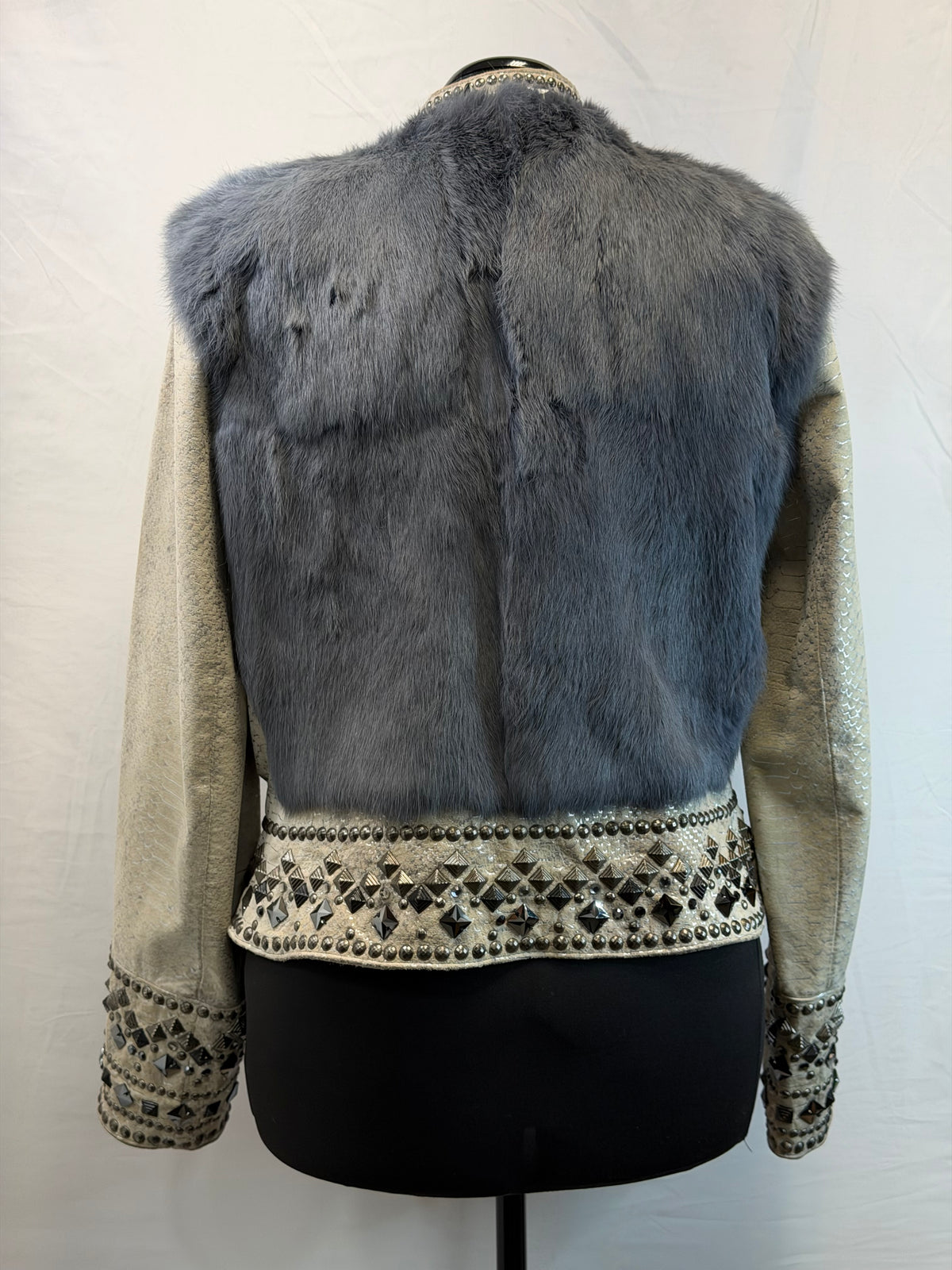 CF109-14 CREAM/GREY JACKET L