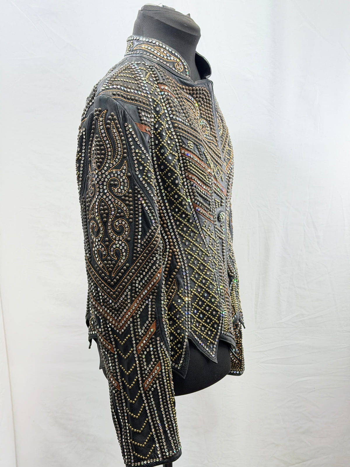 CF113-6 ELEVEN 11 BROWN JACKET M