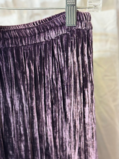 CF14-16 CRUSHED VELVET BROOMSKIRTS