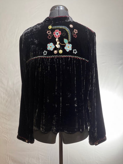 CF42-76 BLK VELVET TOP W/STITCH,BEADS, & SHELLS-S
