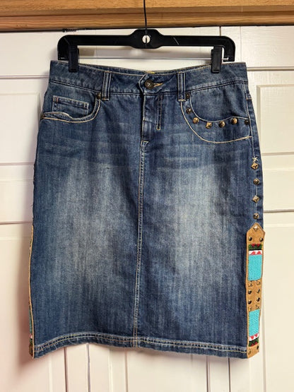 CF38-7 DENIM SKIRT W/BEADING SOWN SIDES-6 OR 28