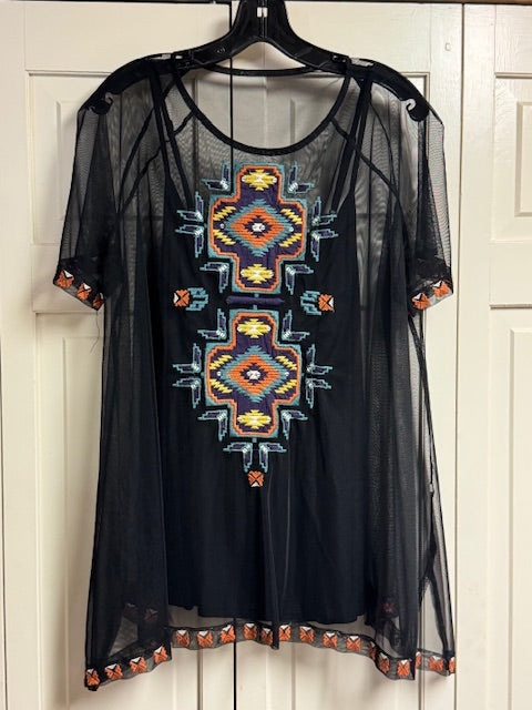 CF10-7 BLK SHEAR TOP W/EMBROIDERY-LRG