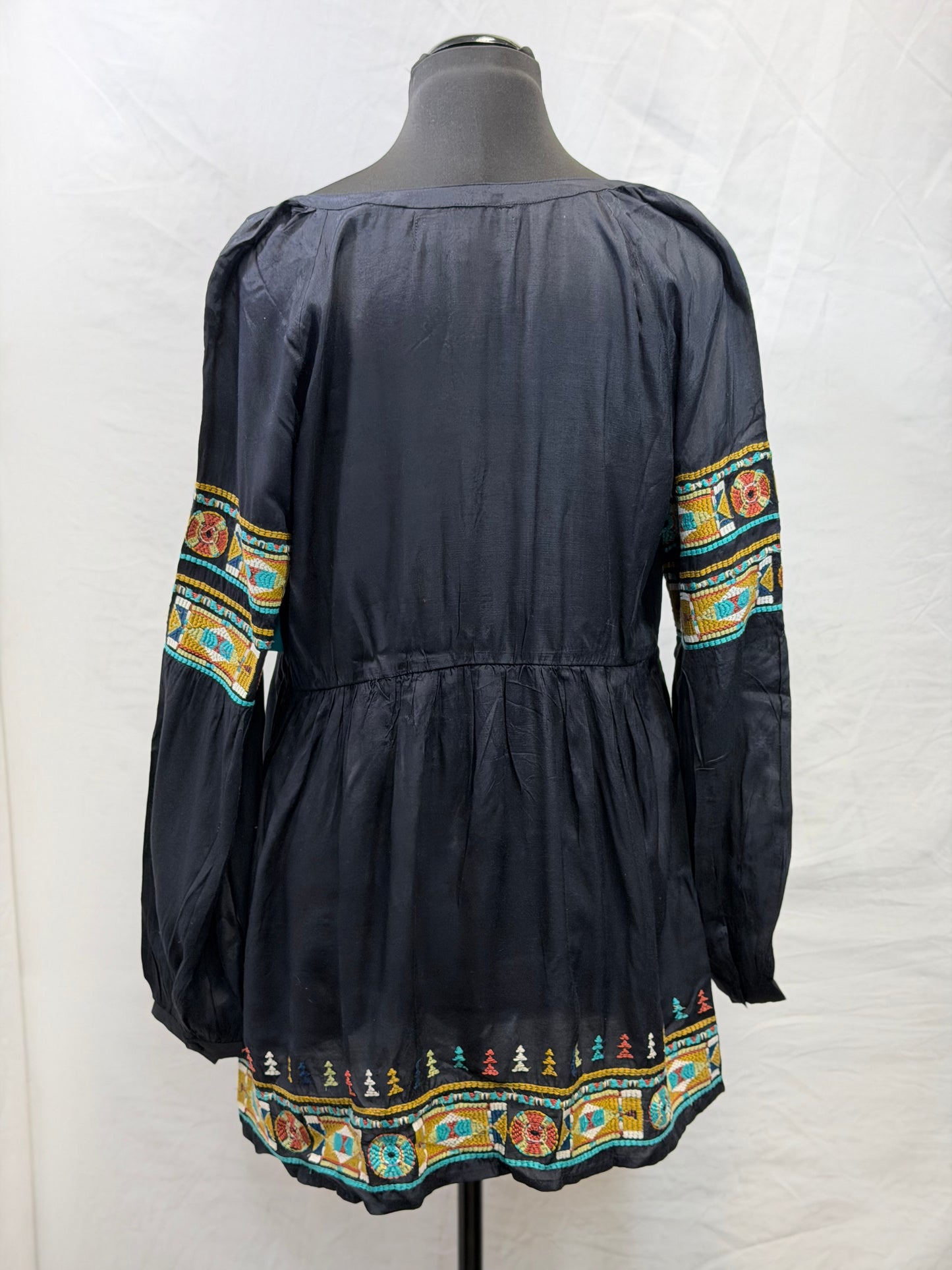 CF107-96 BLACK TUNIC W TURQ/BRN M