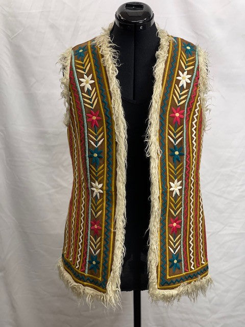 CF13-7 EMBROD VEST S