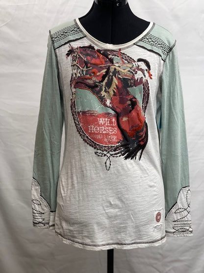 CF17-26 WILD HORSES TOP M