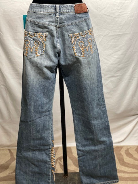CF17-33 EMB BOOT CUT JEANS 6
