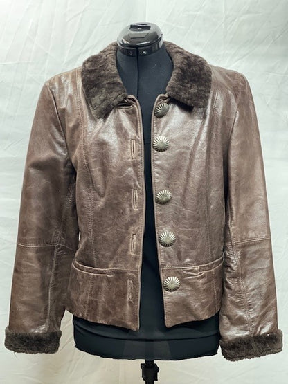 CF46-176 BRN LEATHER WITH FUR M