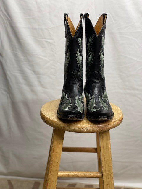 CF46-159 MANUEL GREEN LEAVES BOOT 8.5