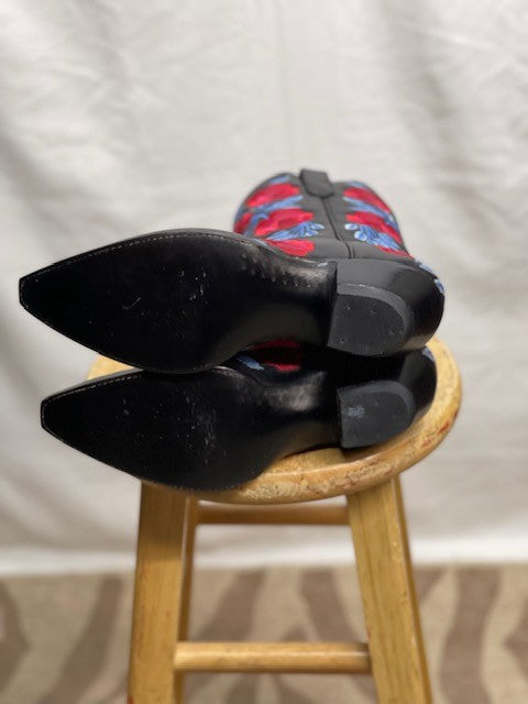 CF46-157 MANUEL RED ROSE BOOT 8.5