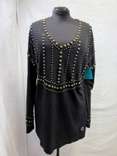 CF103-21 BLK VNECK W/ BRASS STUDS XL