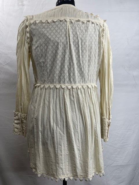 CF26-24 CREAM LACE TOP L