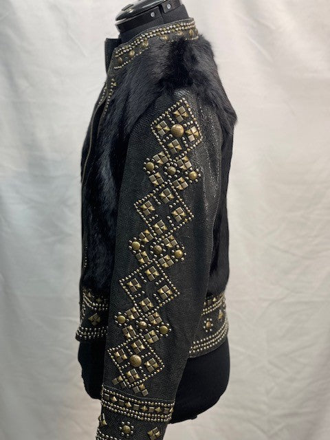 CF52-75 BLACK STUDDED FUR JACKET M