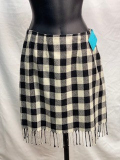 CF52-124 BLK/WHT SHORT SKIRT 4