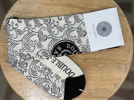 CF55-77 BLACK/WHITE SOCKS