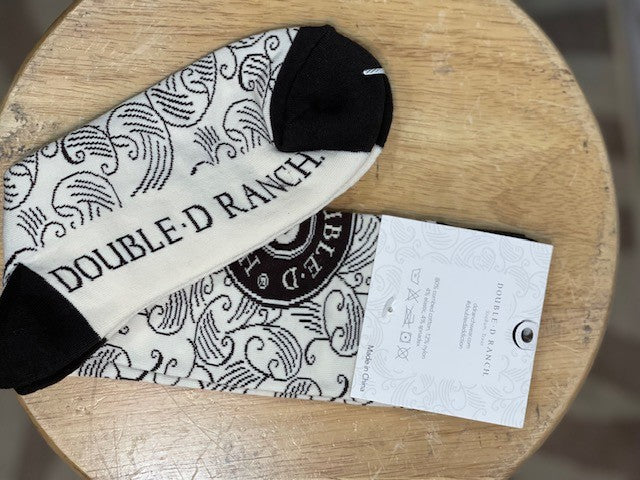 CF55-77 BLACK/WHITE SOCKS