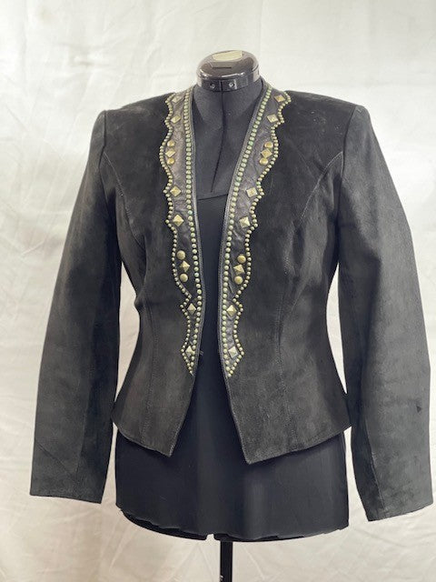 CF52-62 BLK SUEDE JACKET WITH TARNISHED STUDS M