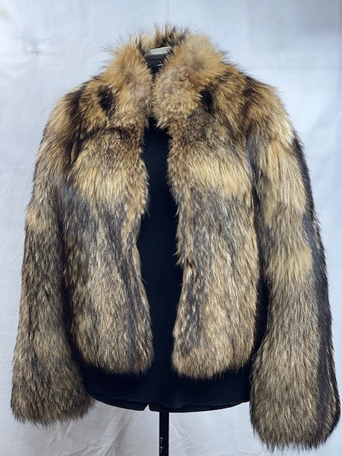 CF52-73 RACCOON FUR COAT M