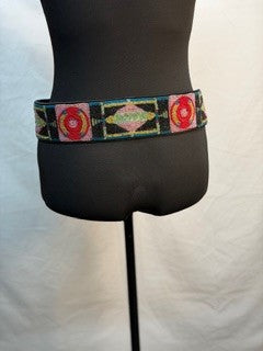 CF52-231 PINK BEADED BELT 32