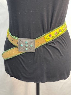 CF52-128 BEADED YELLOW BELT