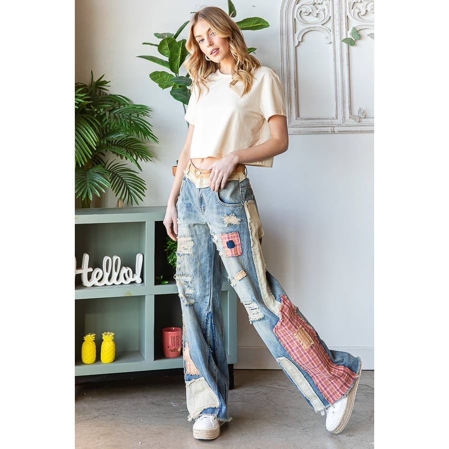 PATCH DETAIL WIDE STRAIGHT DENIM PANTS