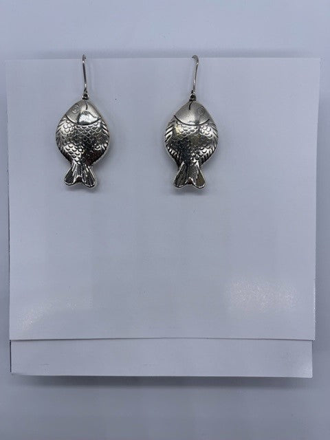 FISH EARRING