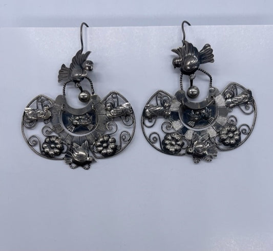 DOVE FILIGREE EARRING