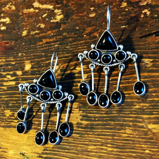 Onyx Dangle Earring